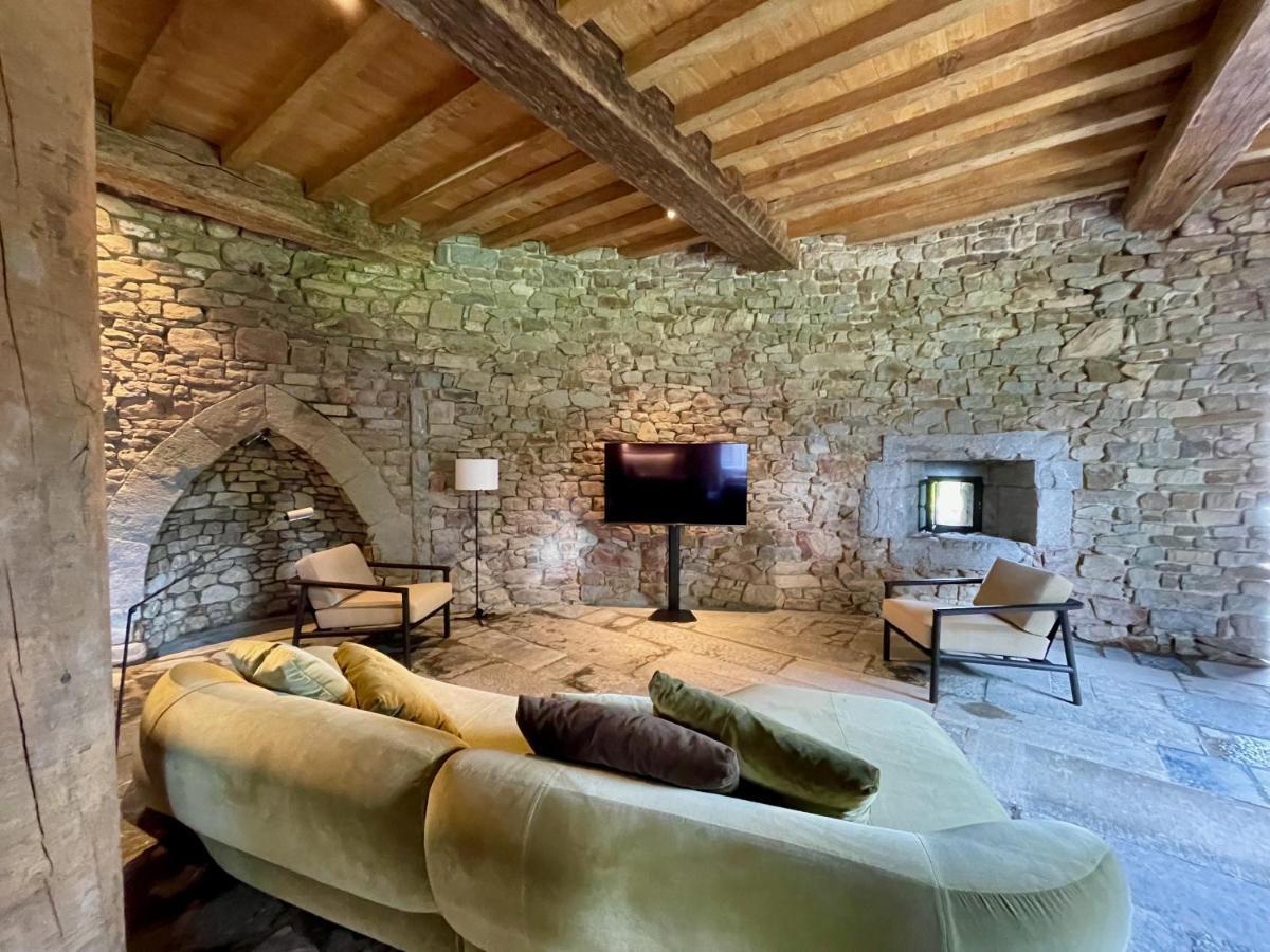 Le Chateau De Mirwart Екстериор снимка